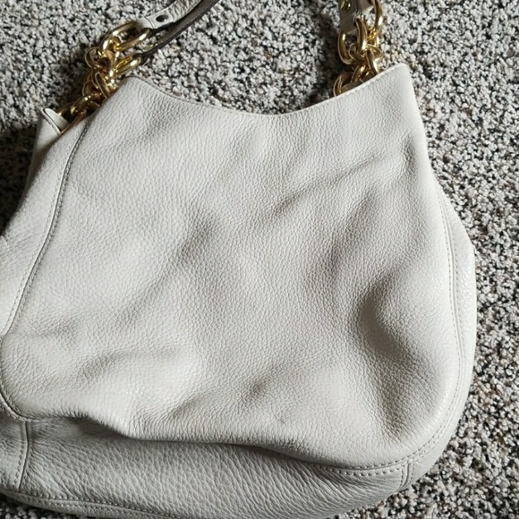 Purse - Picture 2 of 4
